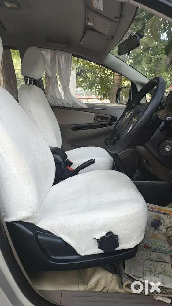 Toyota Innova 2015 Diesel Well Maintained