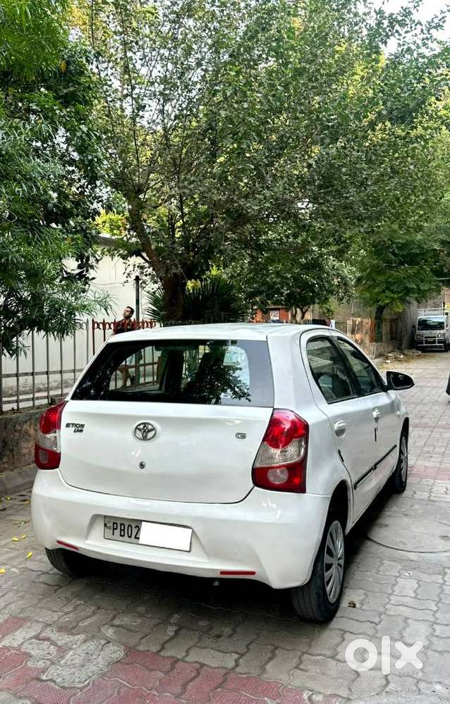 Toyota Etios Liva G Exclusive, 2014, Petrol
