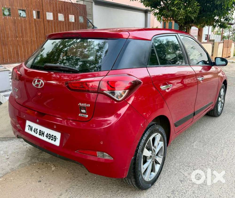 Hyundai I20 Asta 1.4 (o), With Sunroof Diesel, 2015, Diesel