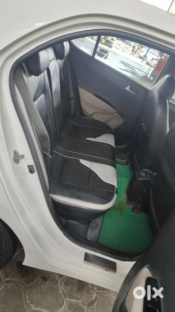 Hyundai Xcent 2016