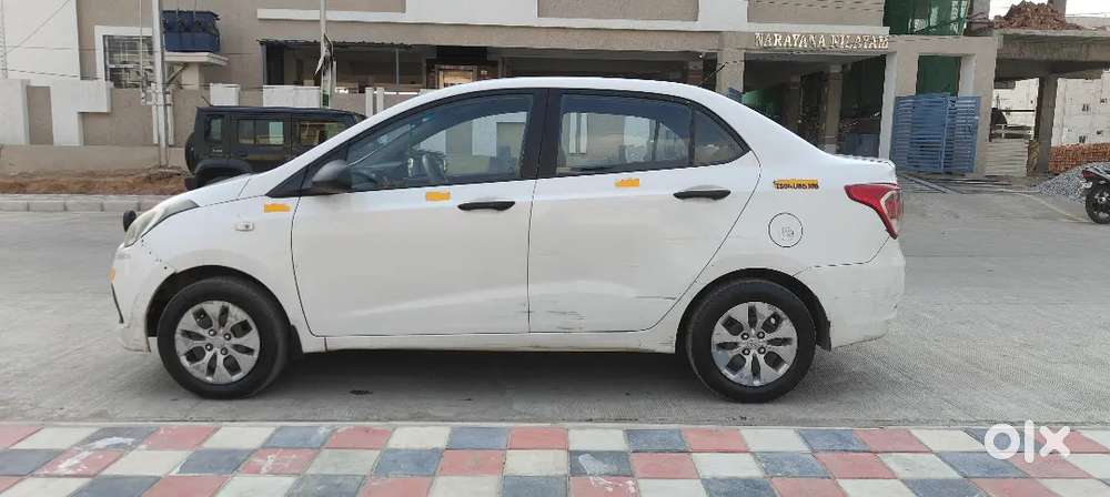 Hyundai Xcent 2016 Diesel 350000 Km Driven