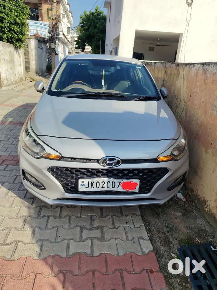 I20 Neat And Clean Family Car