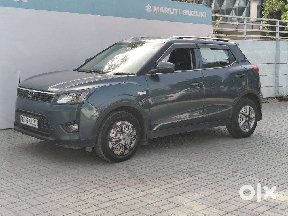 Mahindra Xuv300 W4, 2022, Petrol