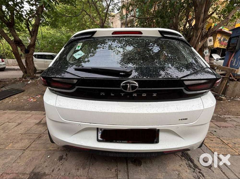 Tata Altroz 2024