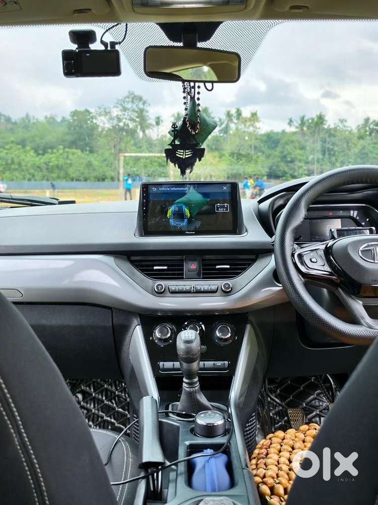 Urgent Sale – Moving Abroad!    Tata Nexon Xm Petrol (2021)