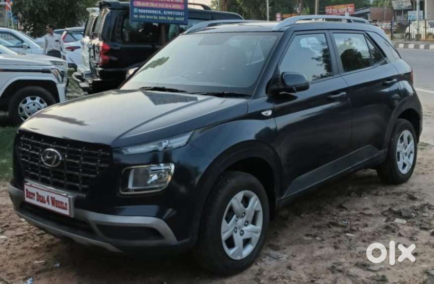Hyundai Venue S 1.2 Petrol, 2020, Petrol