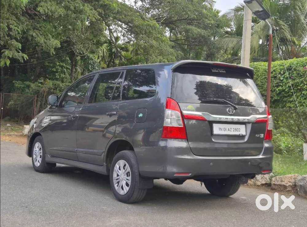 Toyota Innova 2.5 G (diesel) 7 Seater Bs Iv, 2015, Diesel