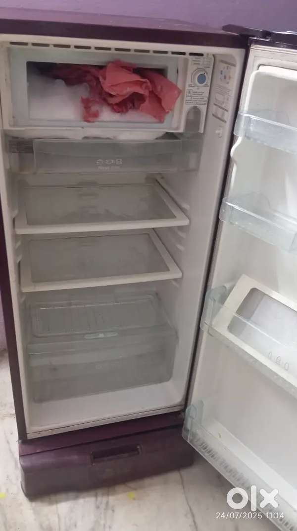 Lg fridge with good working condition
