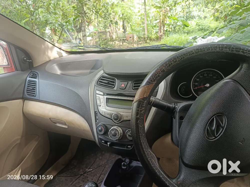Hyundai Eon Magna 2013