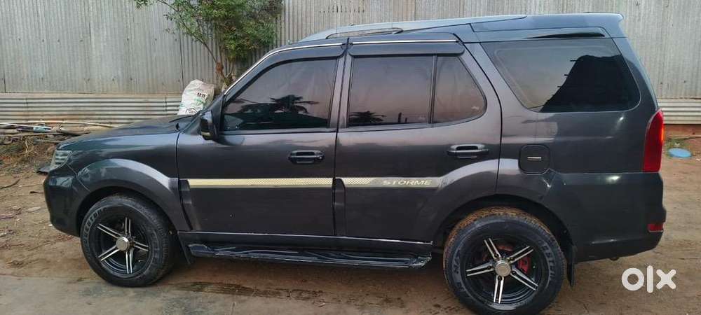 Tata Safari Storme 2018 Diesel Well Maintained