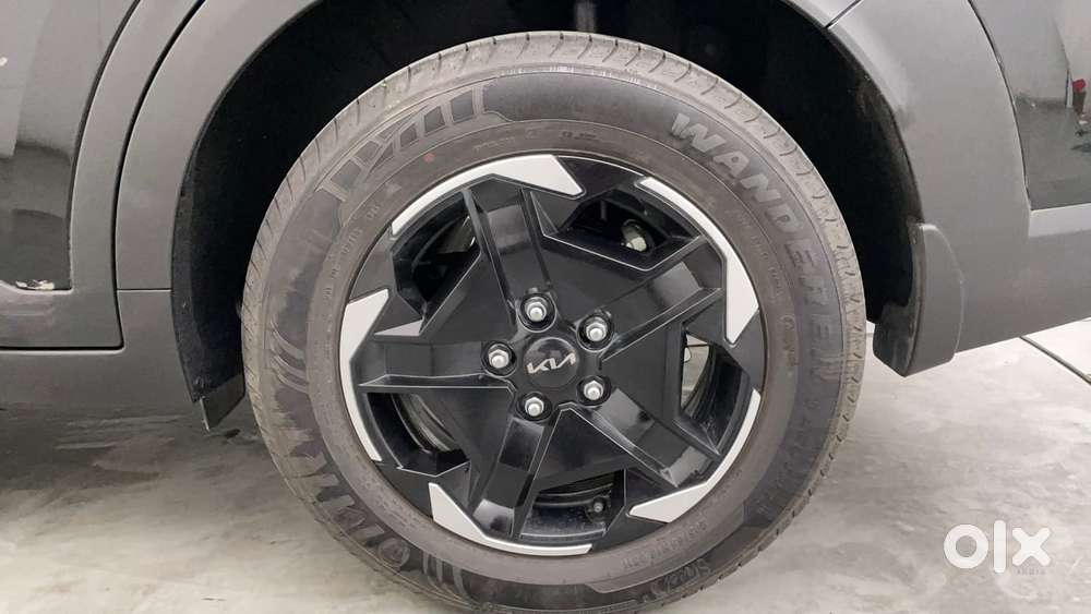 Kia Carens Clavis Htk, 2025, Petrol
