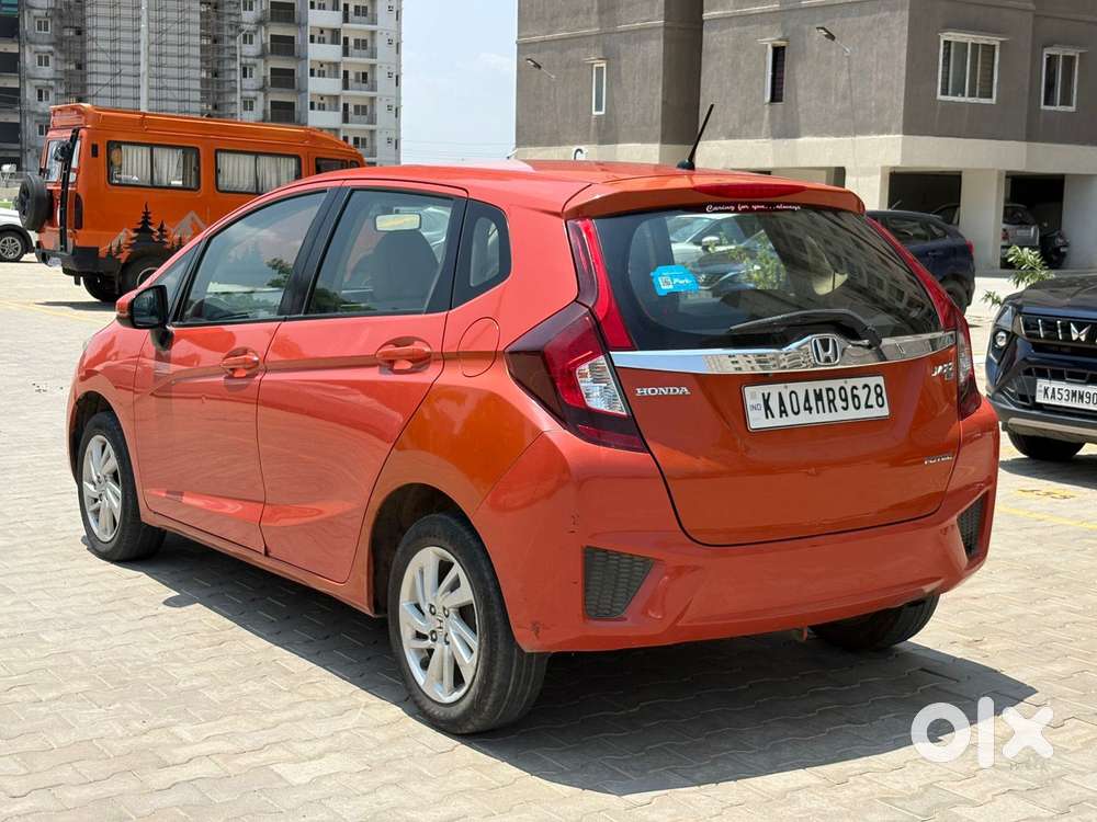 Honda Jazz 1.5 V I-dtec Mt, 2015, Diesel