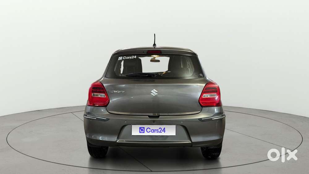 Maruti Suzuki Swift Dzire Zxi + Amt, 2023, Petrol