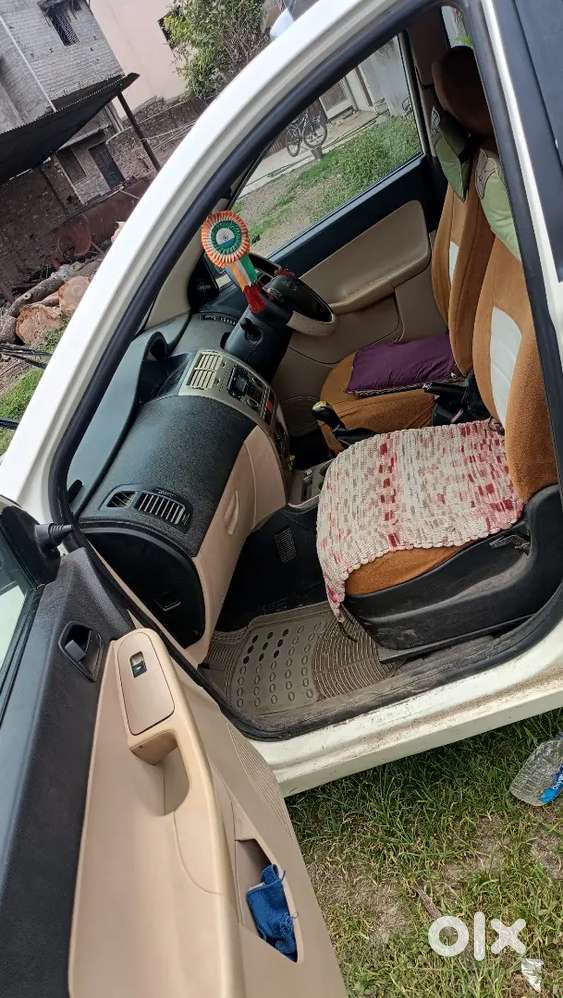 Tata Indica Vista 2012 Diesel 110000 Km Driven