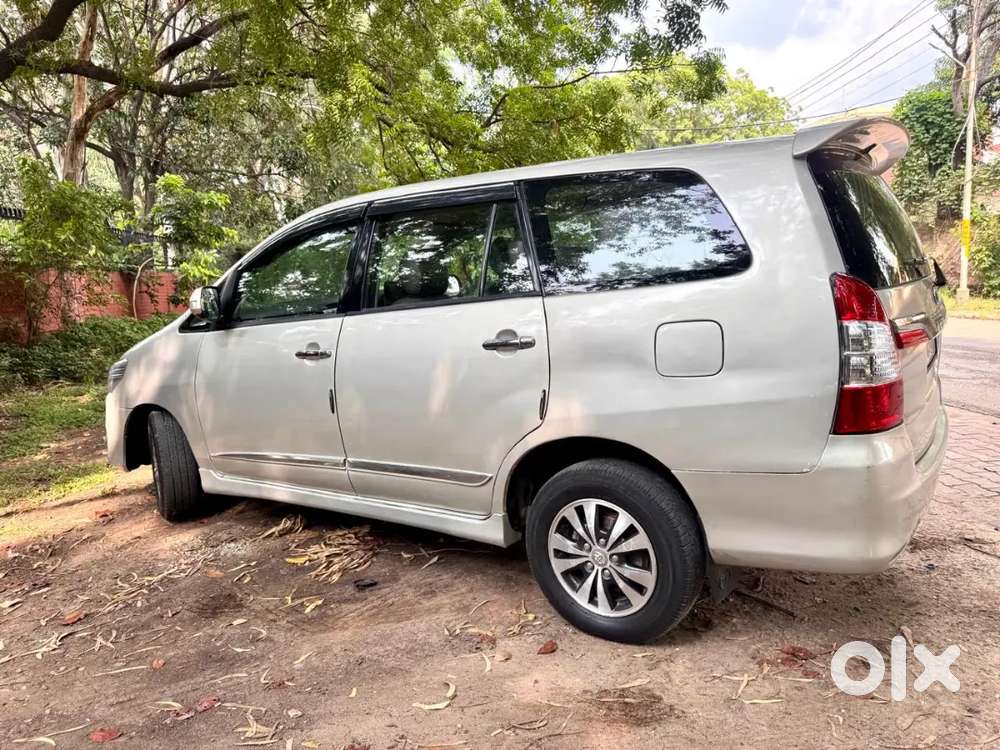 Toyota Innova 2.5 Ev 2015