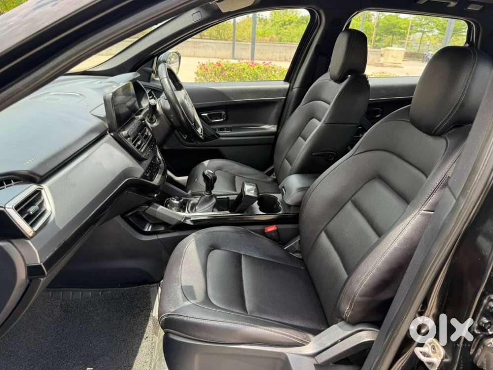 Tata Harrier Xz Plus Dark Edition, 2021, Diesel