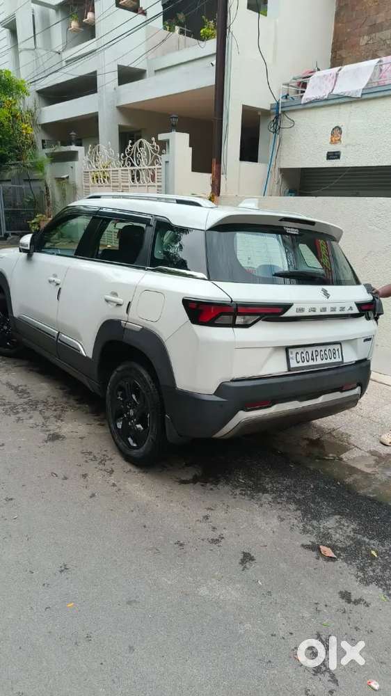 Maruti Suzuki Brezza 2023 Smart Hybrid