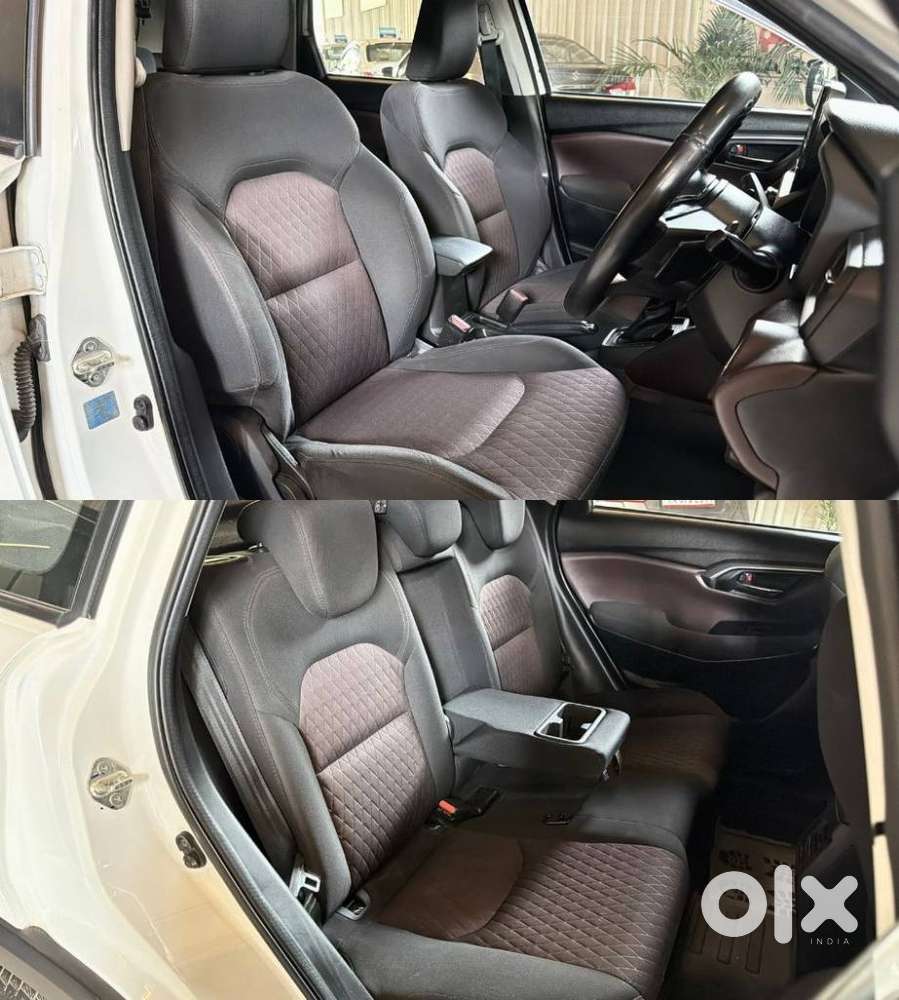 Maruti Suzuki Grand Vitara 1.5 Delta Smart Hybrid At, 2023, Petrol