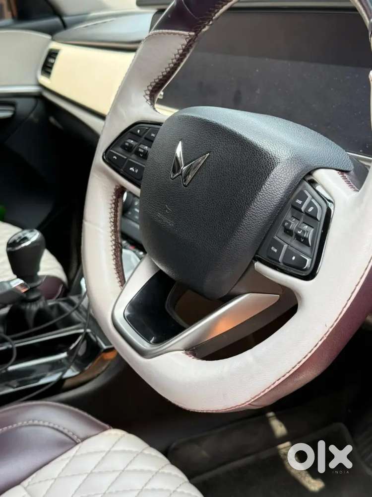 Mahindra Xuv700 2024 Diesel 43000 Km Driven