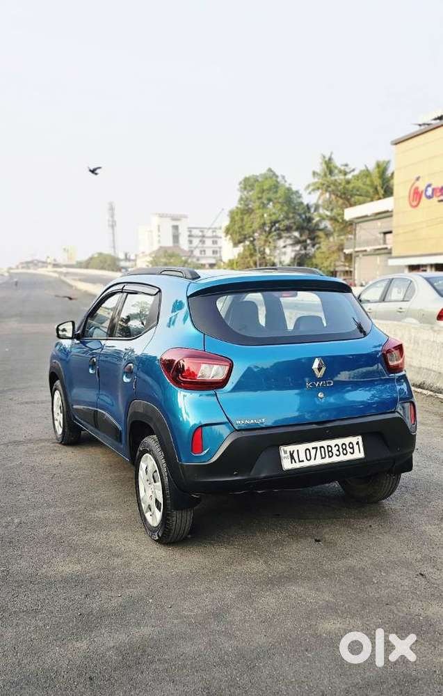 Renault Kwid 1.0 Rxt (o) Easy-r, 2023, Petrol