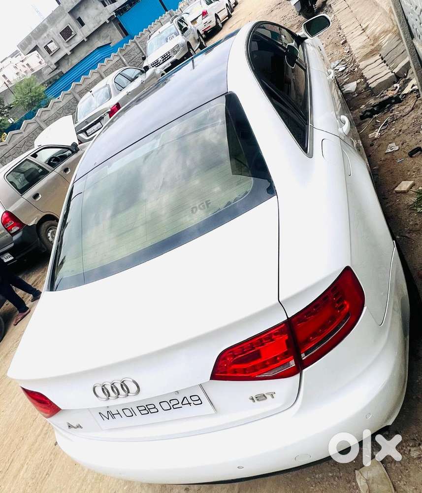 Audi A4, 2011, Petrol