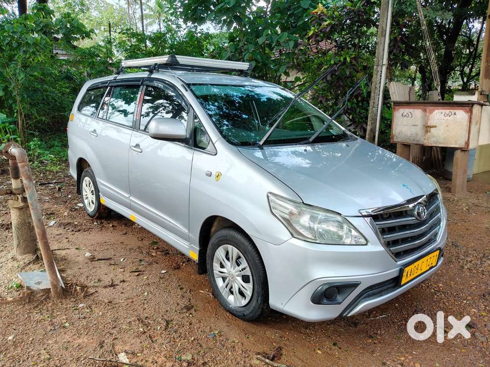 Toyota Innova 2014 Diesel Well Maintained