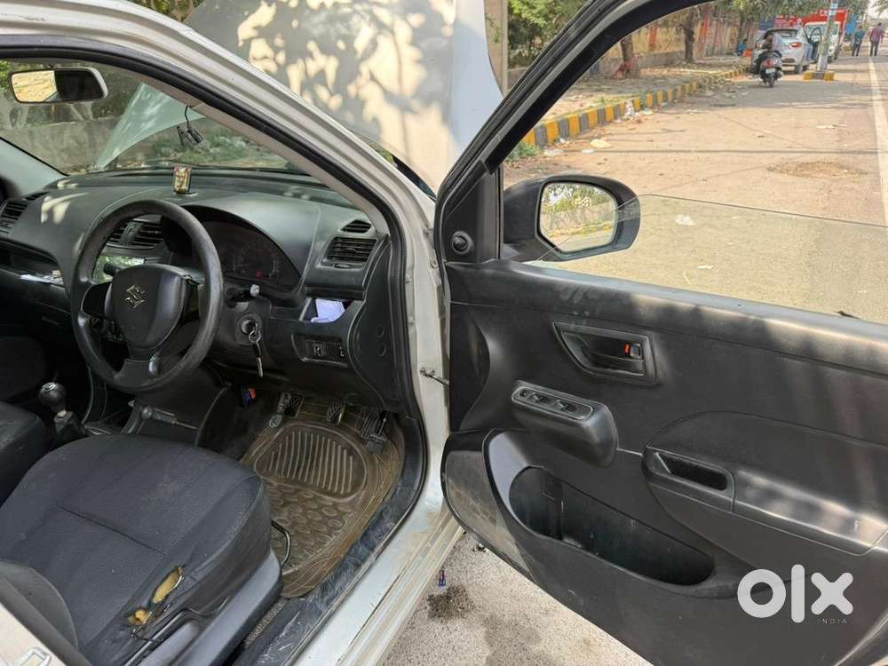 Maruti Suzuki Swift 2012 Cng & Hybrids Well Maintained