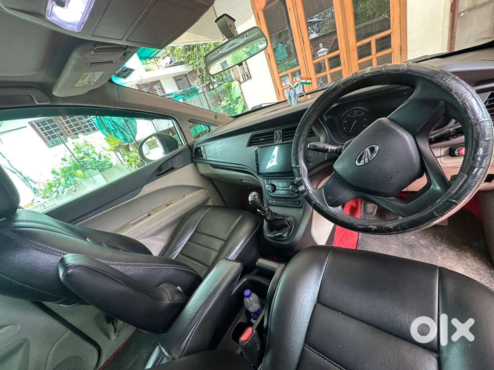 Mahindra Marazzo 2023 Diesel 450000 Km Driven