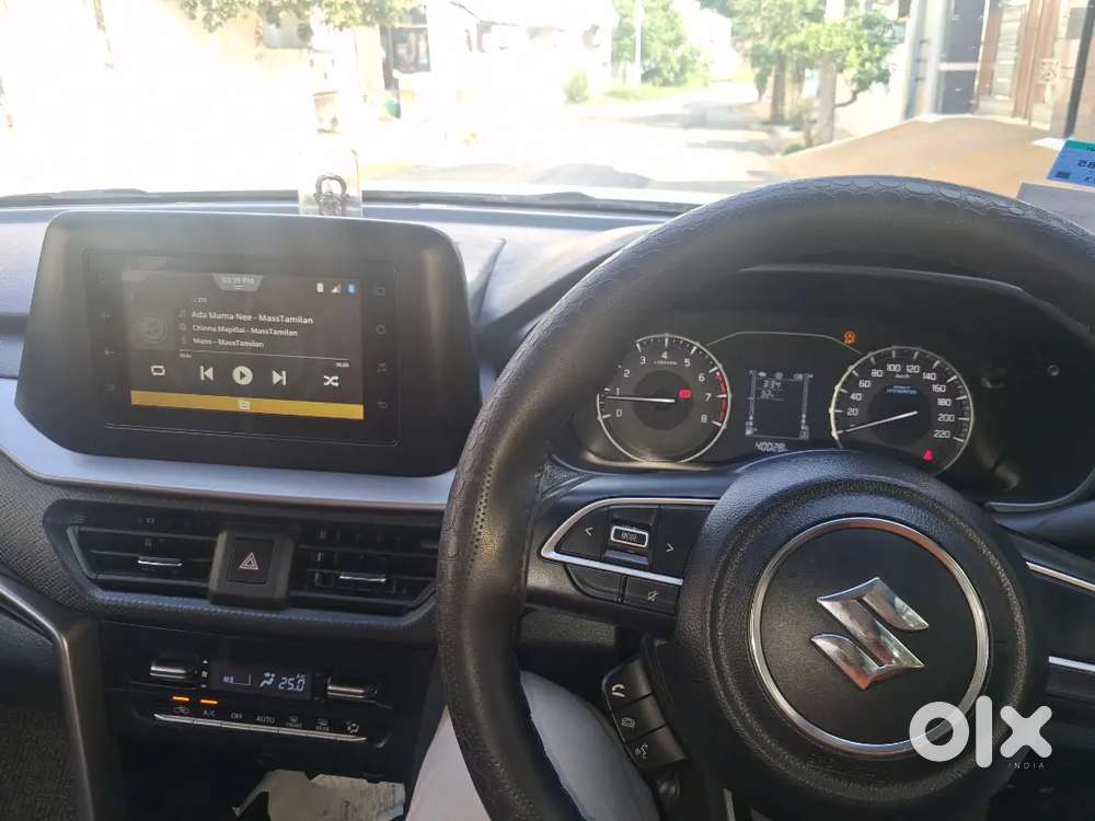 Maruti Suzuki Brezza 2023 Smart Hybrid