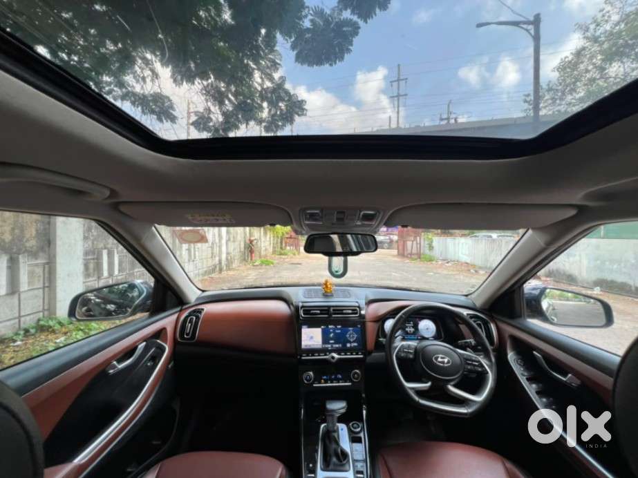 Hyundai Alcazar 2.0 Signature (o) Petrol At 6 Str, 2022, Petrol