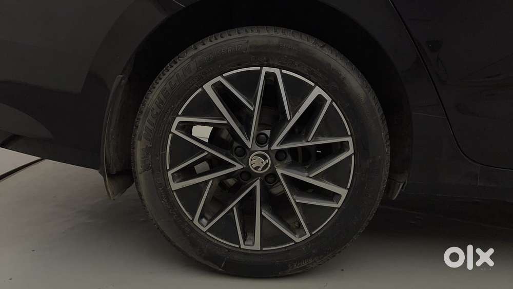 Skoda Octavia 2.0 Tdi At L K, 2021, Petrol
