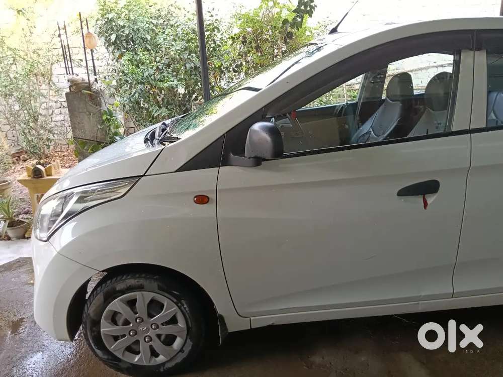 Hyundai Eon 2017 Petrol 50000 Km Driven