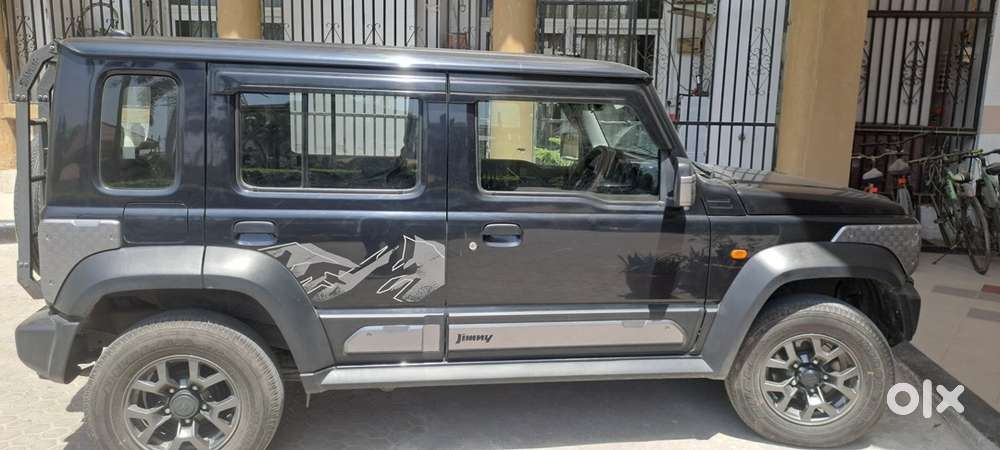 Maruti Suzuki Jimny Zeta At (color - Bluish Black)