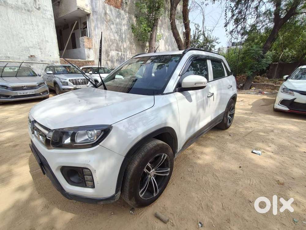 Brezza With Sunroof