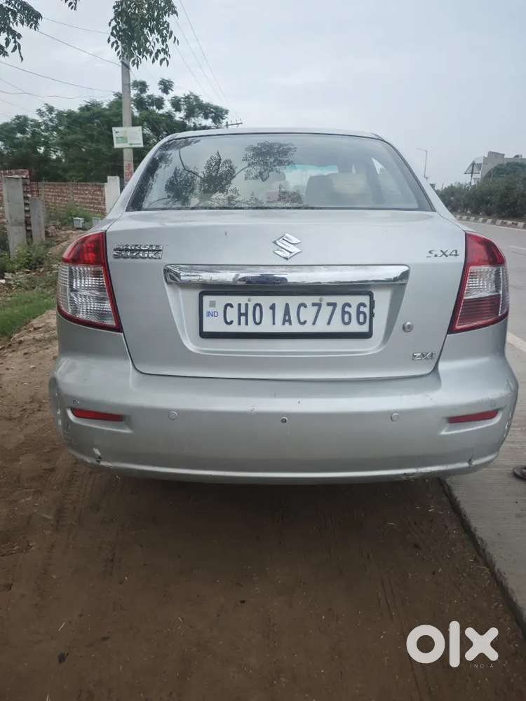 Maruti Suzuki Sx4 2010 Second-owner Manual