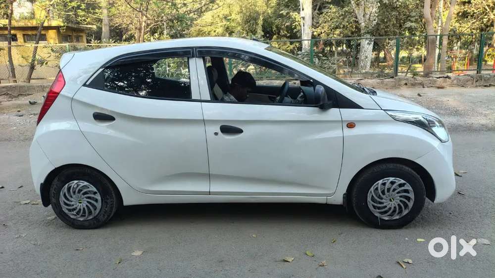 Hyundai Eon Era 2015 Petrol