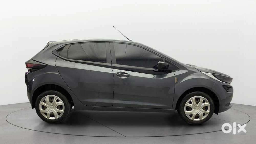 Tata Altroz 1.2 Xm Plus, 2022, Petrol