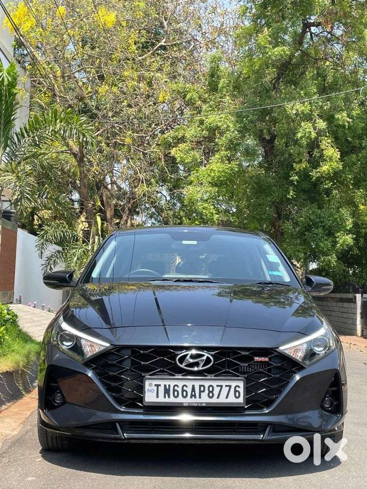 Hyundai I20 Asta (o) 1.2 Mt, 2023, Petrol