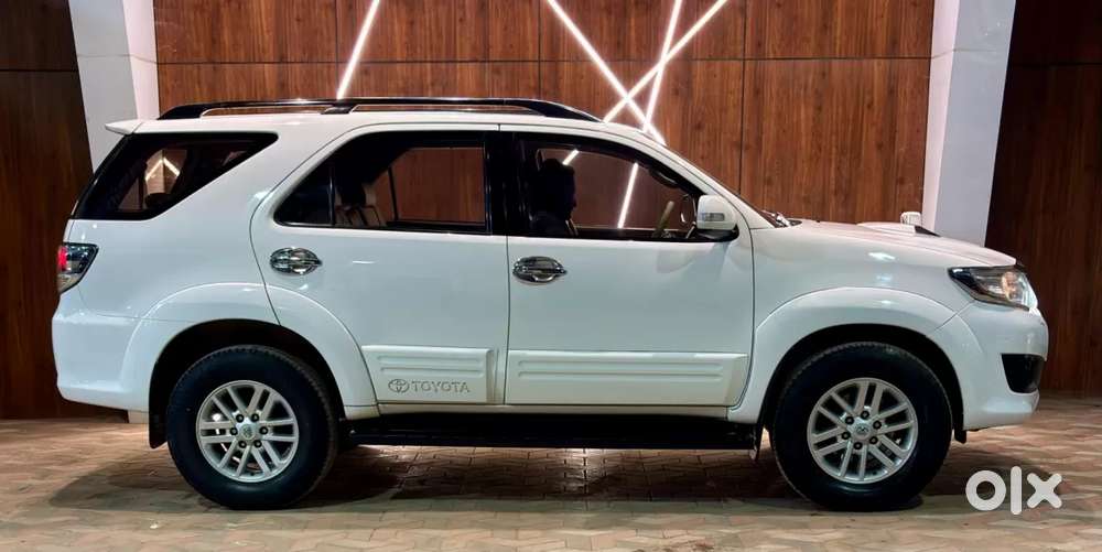 Toyota Fortuner, 2012, Diesel
