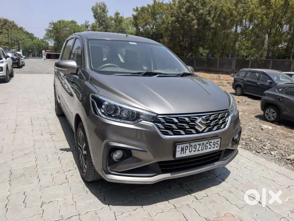 Maruti Ertiga Zxi 2022 Cng / First Owner/ Top Model