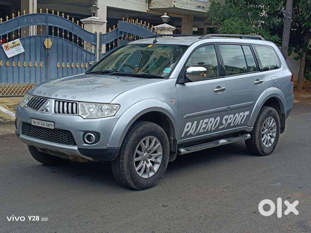 Mitsubishi Pajero Sport 2.5 Manual, 2012, Diesel