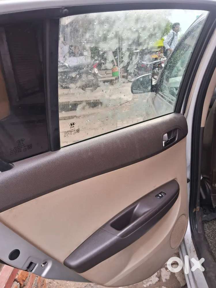 Hyundai I20 Asta 2009 Petrol