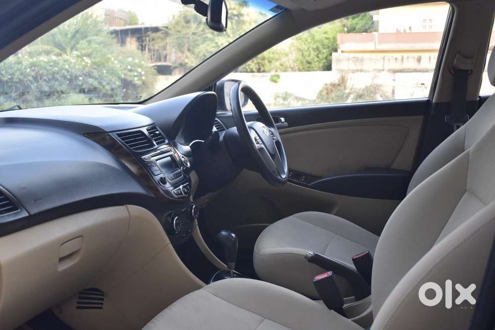 Hyundai Verna 1.6 S (o) Vtvt At, 2015, Petrol