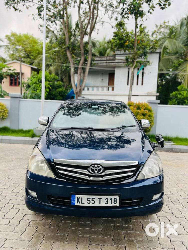 Toyota Innova 2.5 V 7 Str, 2006, Diesel