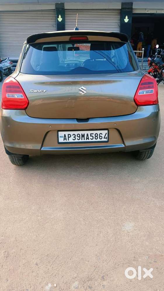 Maruti Suzuki Swift Vxi Abs Bsiv, 2021, Petrol