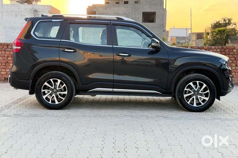 Mahindra Scorpio N Z8 Diesel At 2wd 7 Str, 2024, Diesel