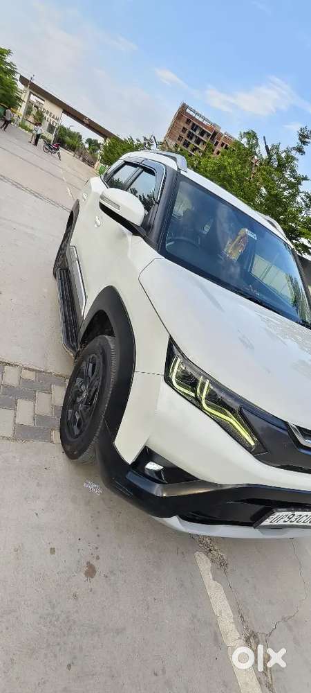 Maruti Suzuki Brezza 2024 Hybrid Manual