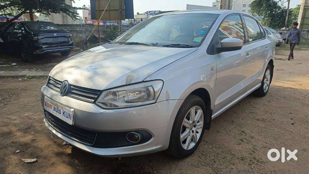 Volkswagen Vento 2010-2013 Petrol Highline, 2012, Petrol