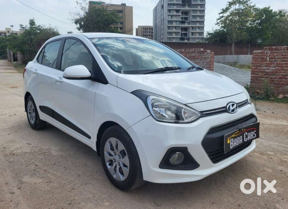 Hyundai Xcent 1.2l Kappa Dual Vtvt 5-speed Manual Base, 2017, Petrol