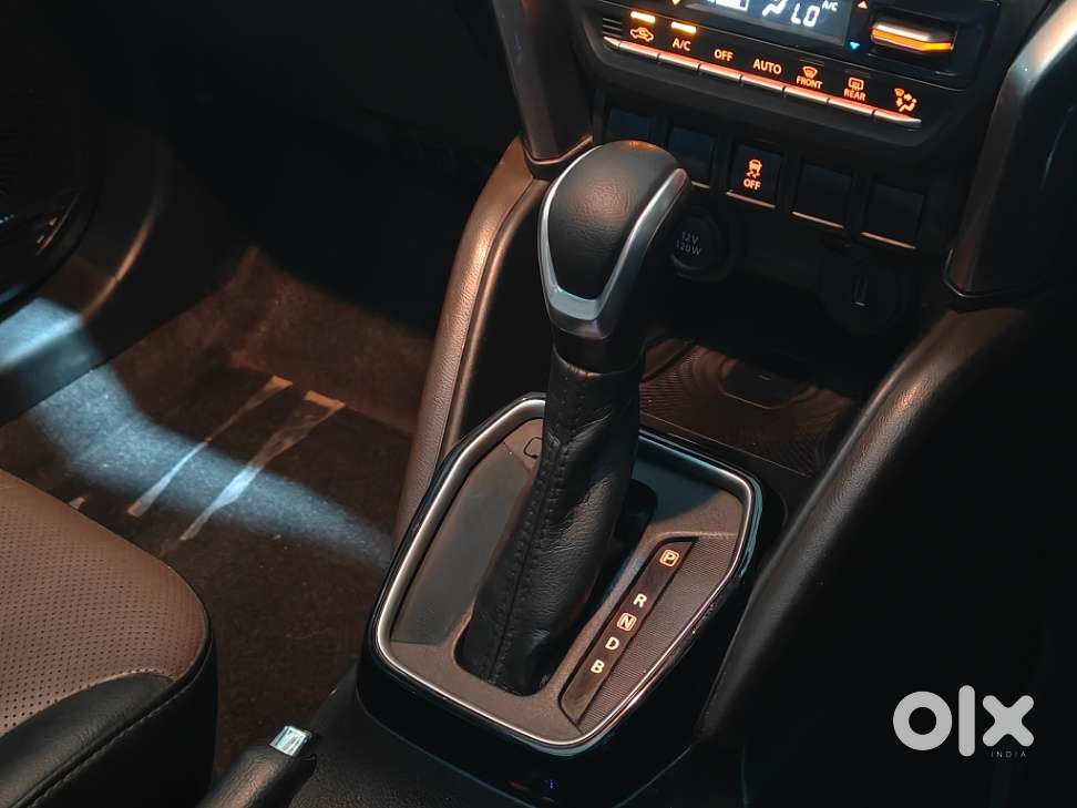 Toyota Urban Cruiser Hyryder 1.5 V Hybrid, 2023, Petrol